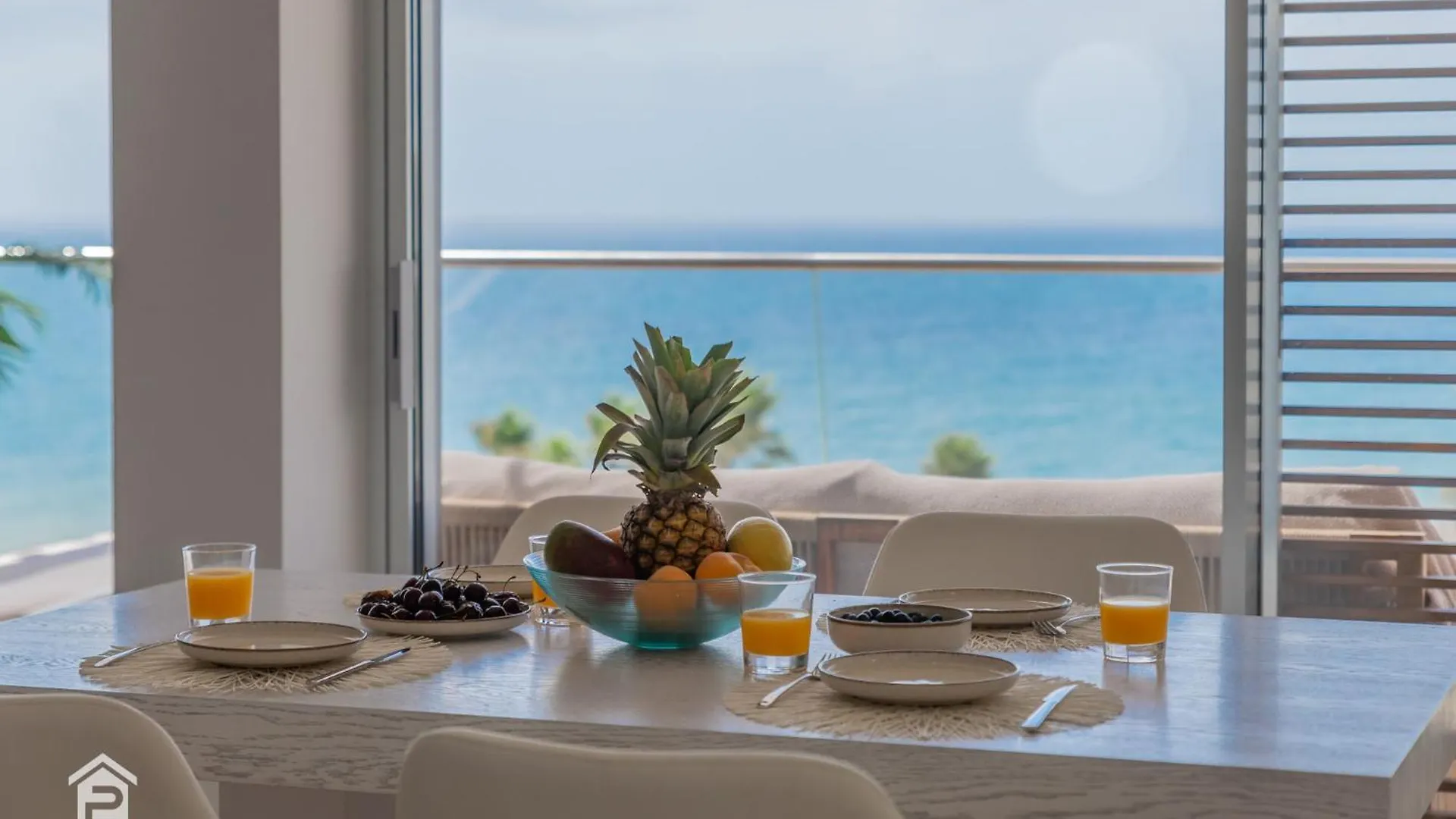Apartmán Edge Luxury Beachfront 3Br, 3 Pools, Spa, Gym Estepona Španělsko